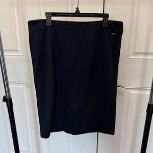 T Tahari Black Pencil Skirt